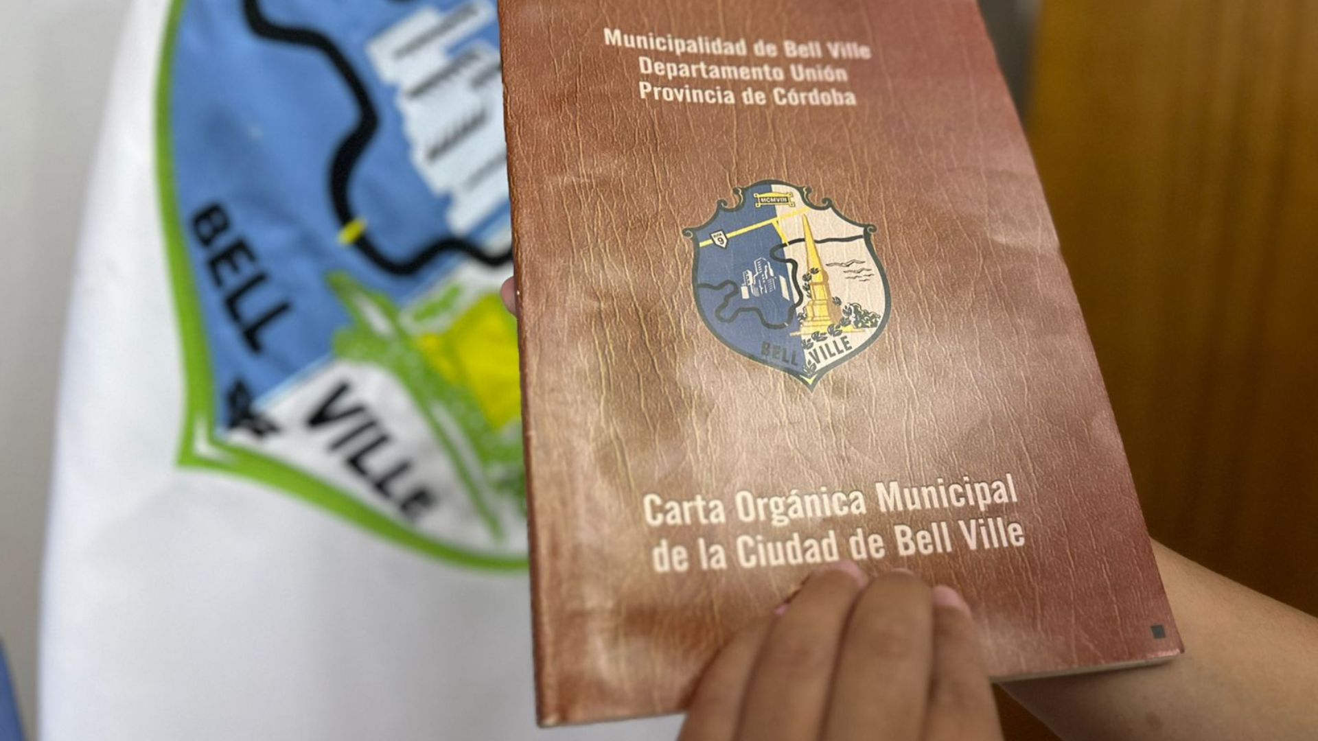 A 30 años de la Carta Orgánica Municipal: Gustavo Hernández resaltó su vigencia y valor institucional