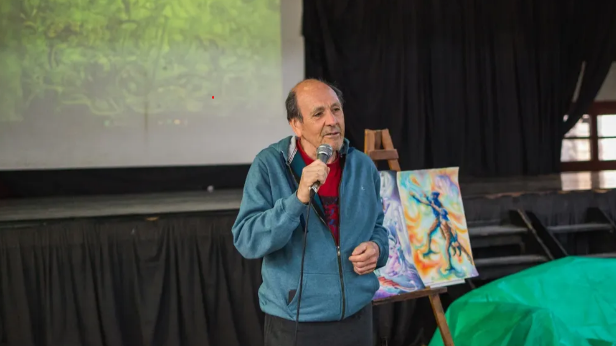 “Viajes Astrales”: una experiencia creativa en el Polivalente